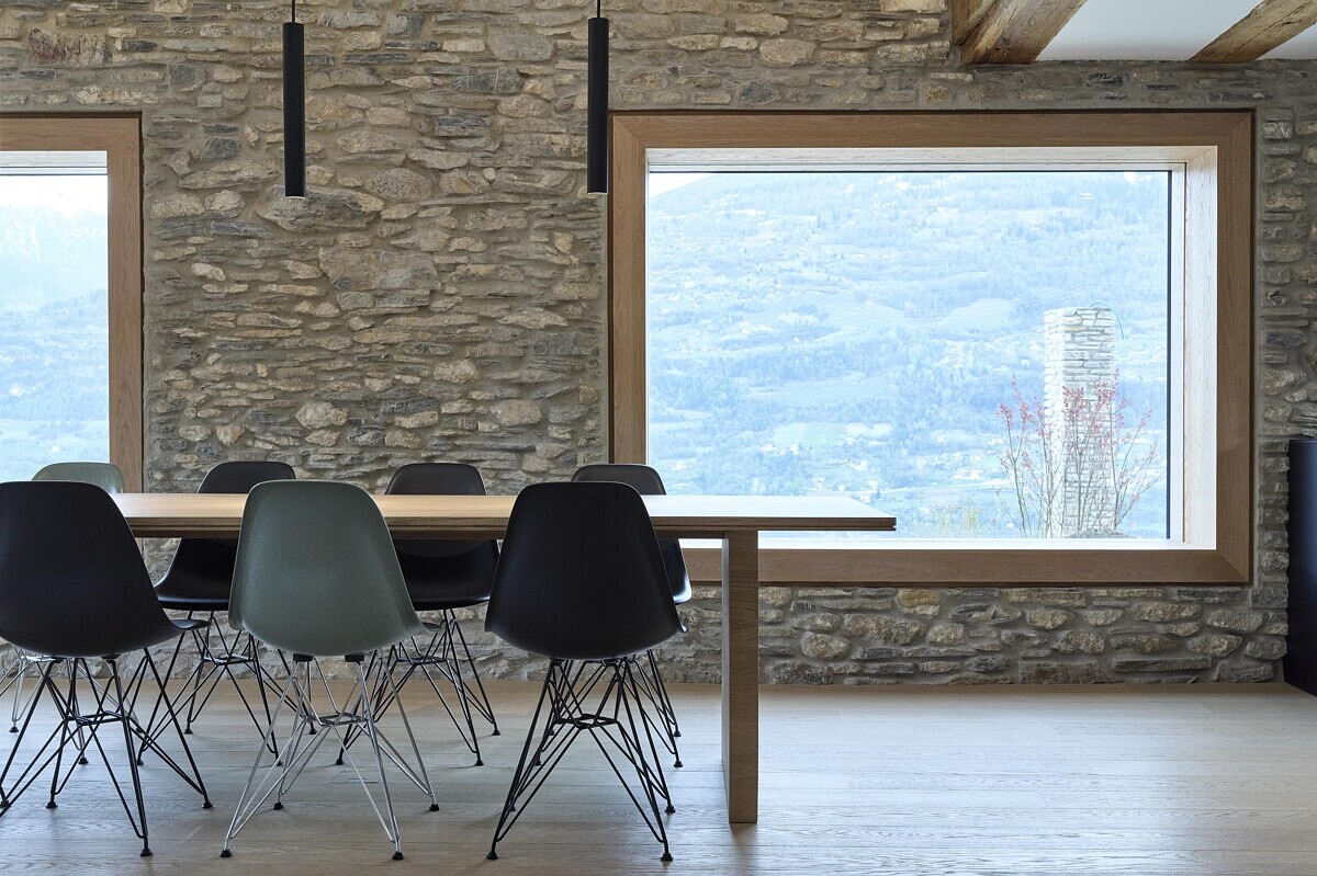 nmconcept-table-tm101