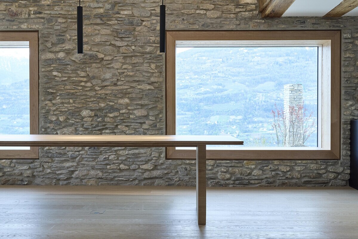 nmconcept-table-tm106