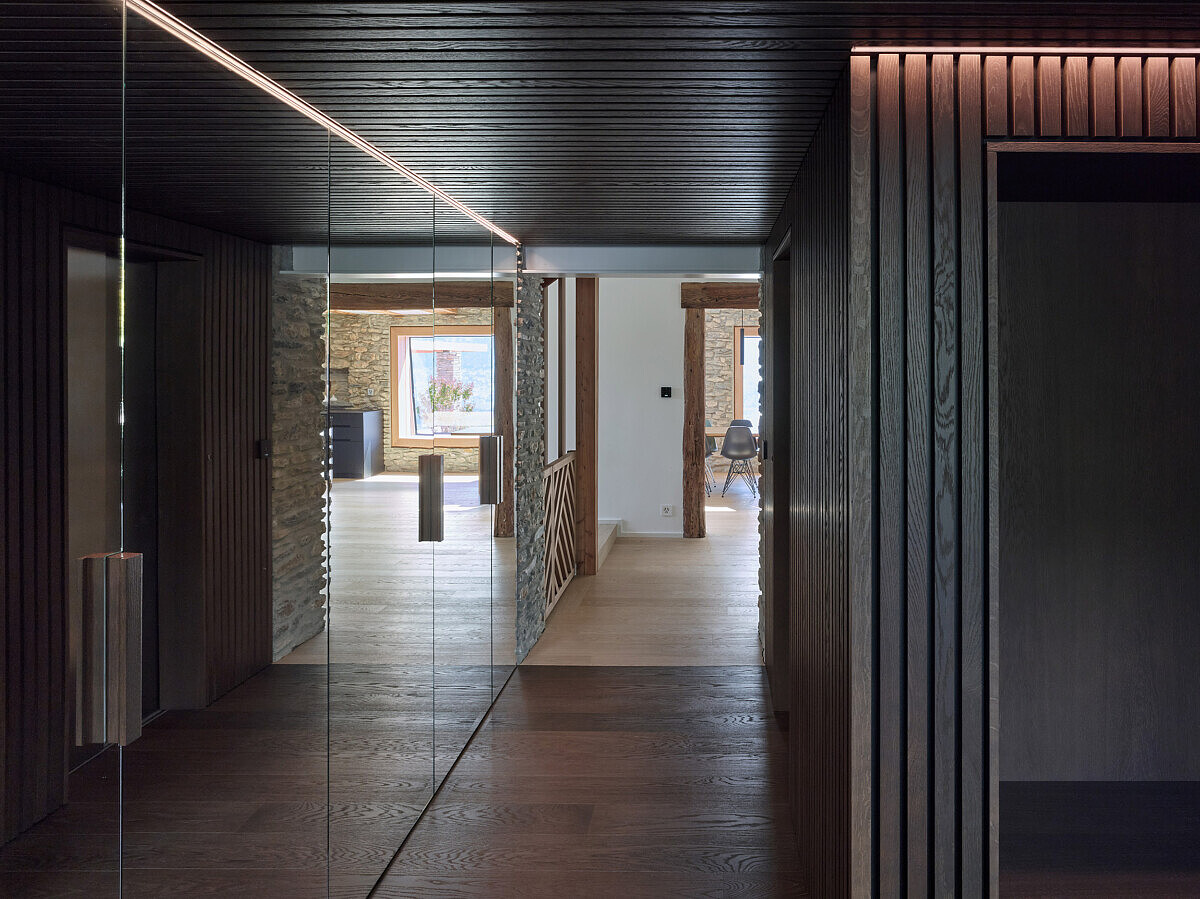 13-nmconcept-maison_valais_entree